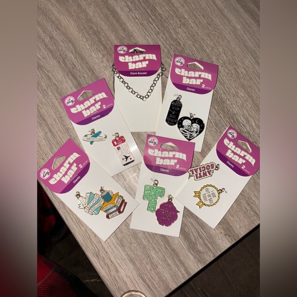 Jewelry - Charm bracelet set